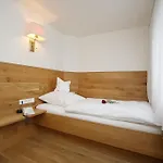 Am Peterstor مونتابور